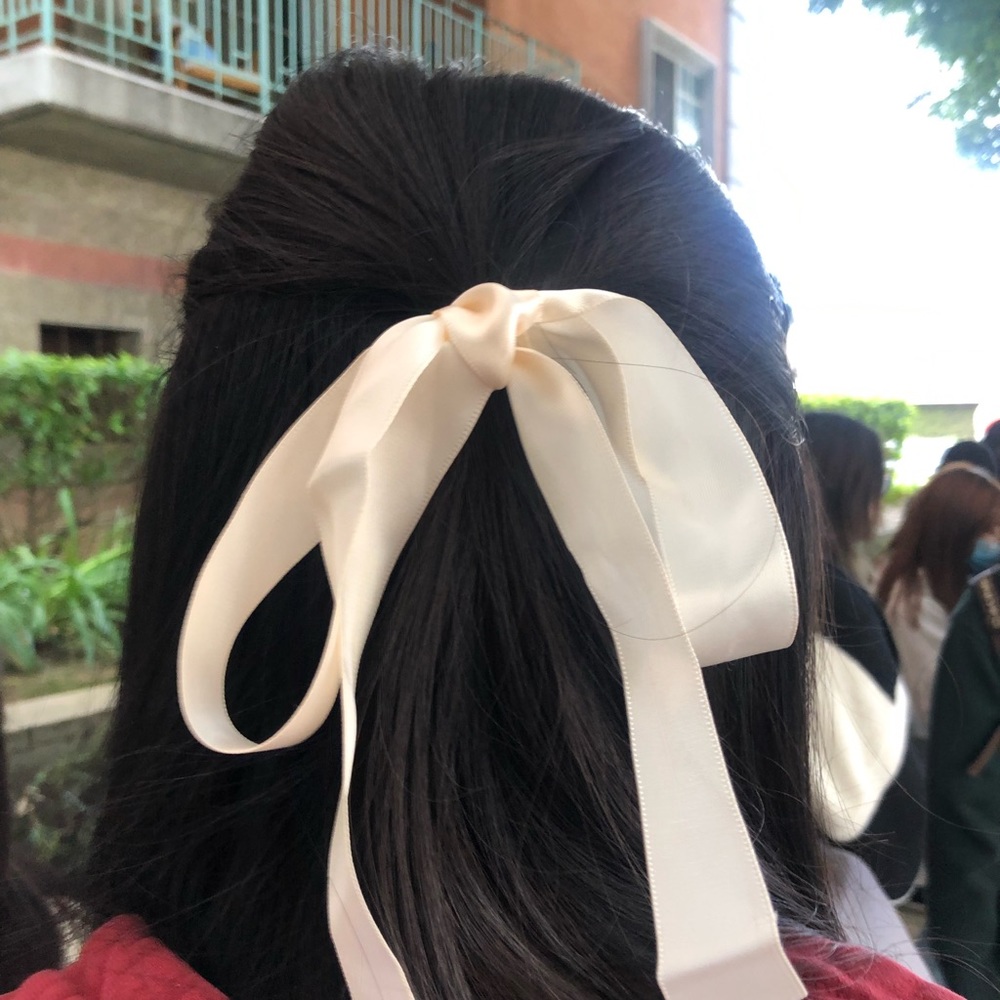 Meet your Posher, Cecelia